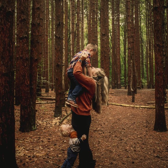 Meet your Posher, Lindsey - Picture 1 of 1